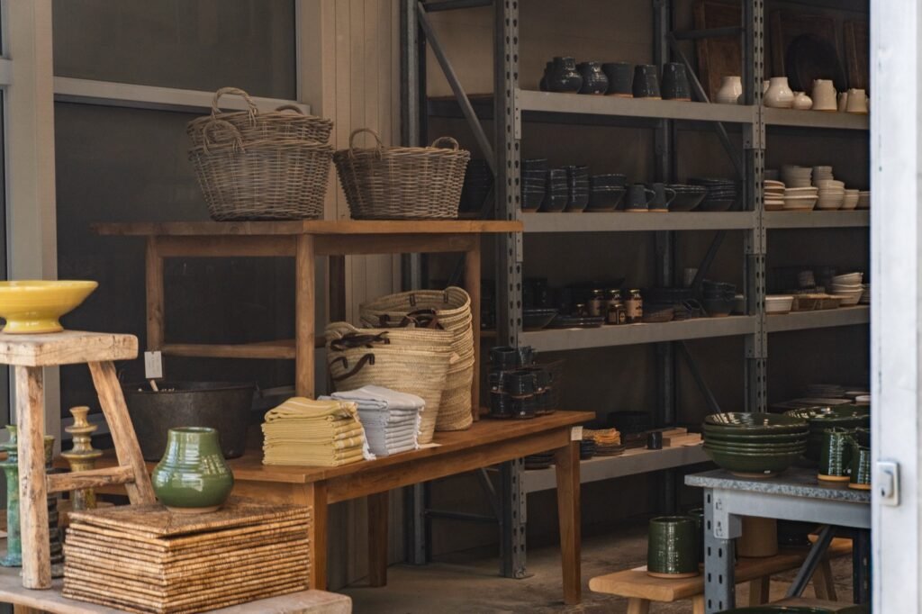 Tony Sly Pottery studio Raglan Wharf handmade ceramics